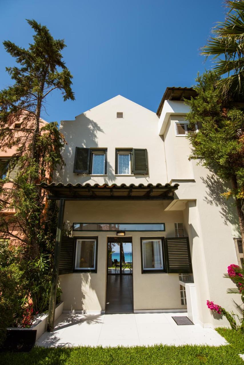 Pefkohori Villa A&M By Luxlikehome Bagian luar foto